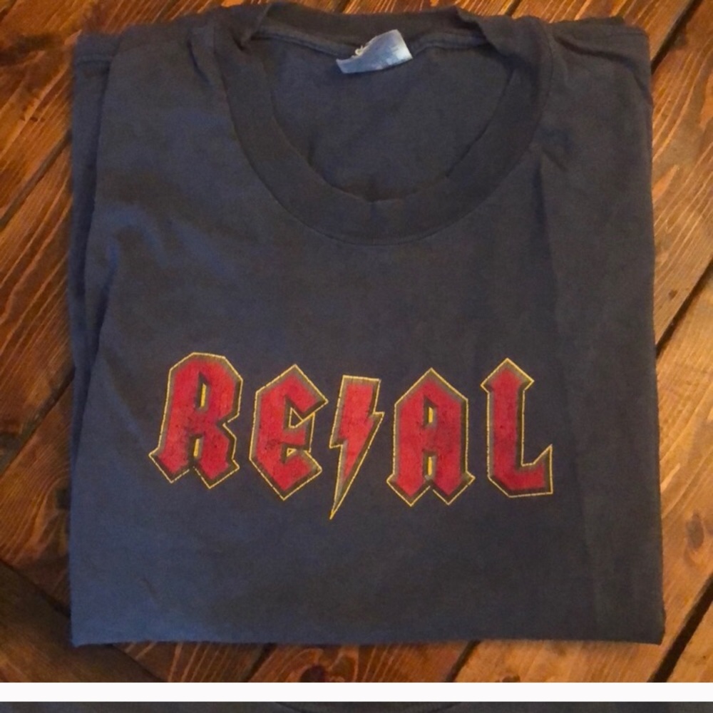 Real skateboards vintage shirt